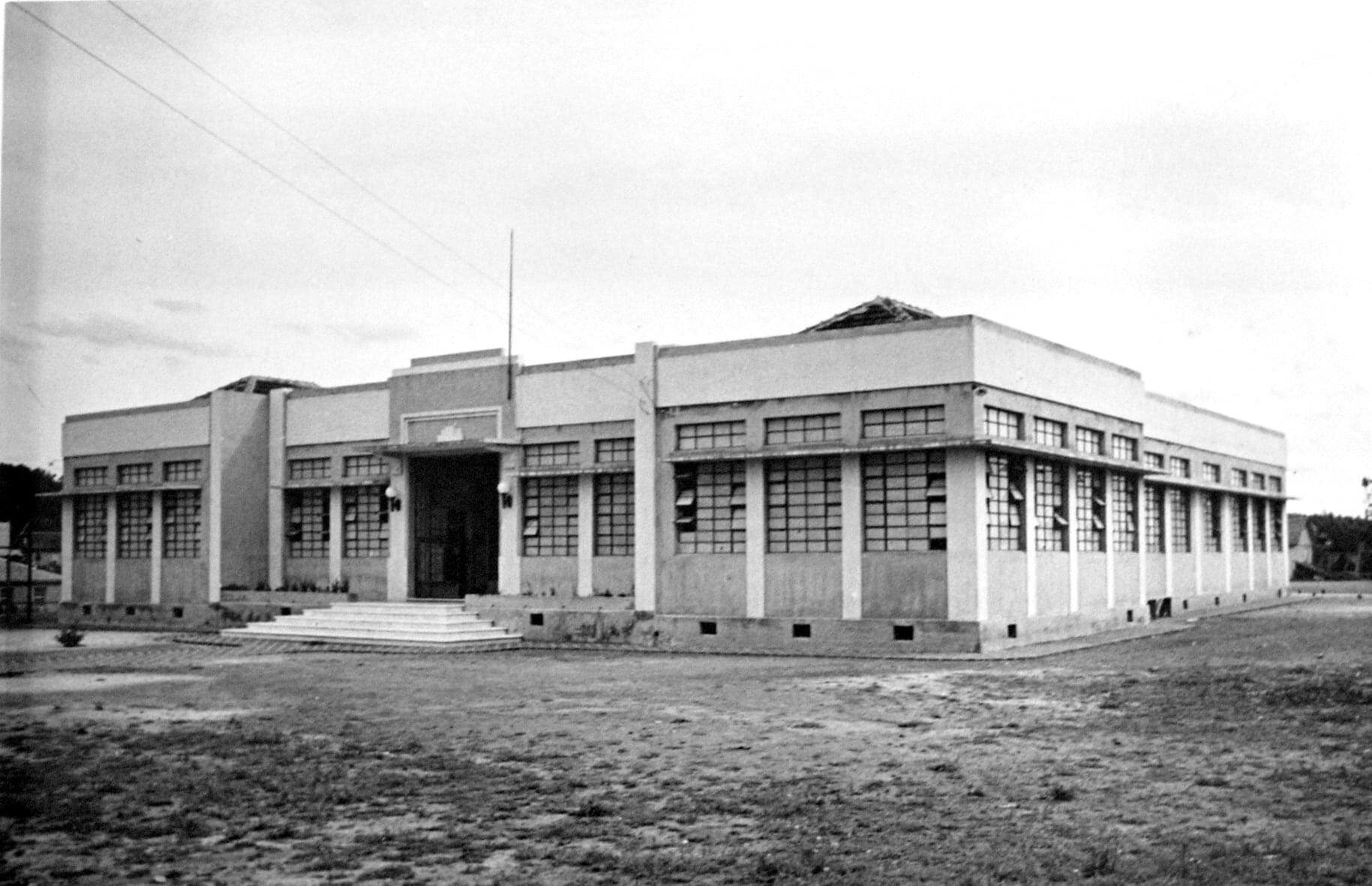 Grupo Escolar Professor Colares - Década de 1930