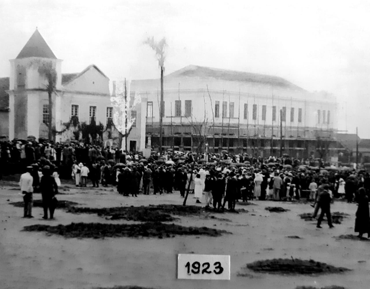 Construção da Escola Normal - 1923